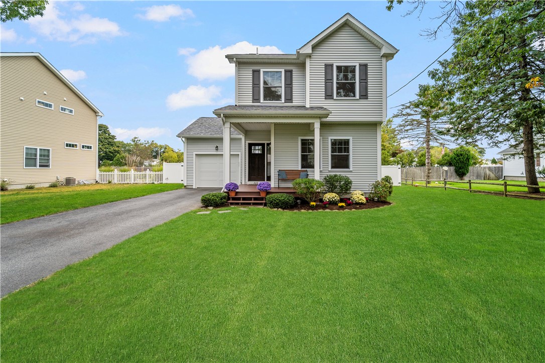 222 Pettaconsett Avenue