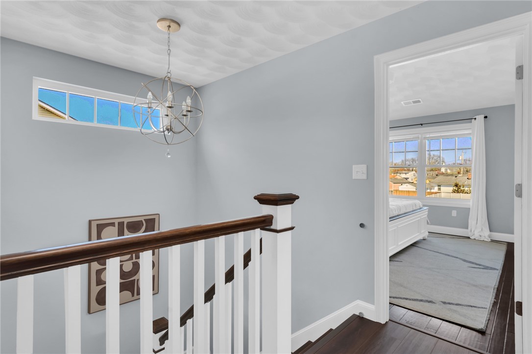 222 Pettaconsett Avenue