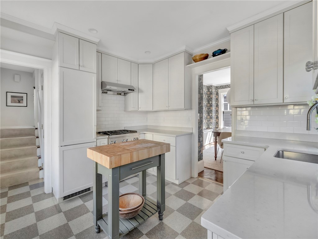 225 5th Street