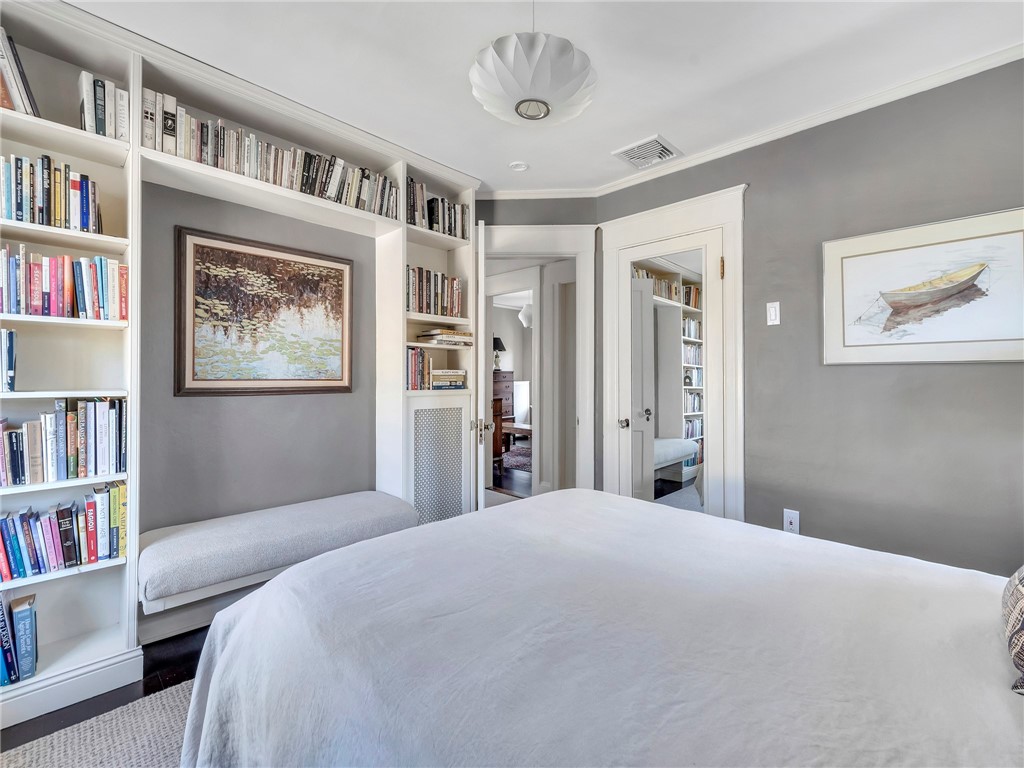 225 5th Street