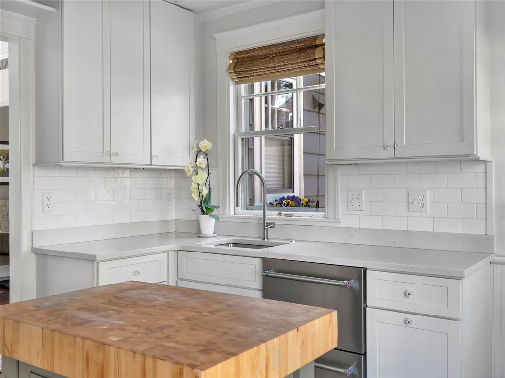 225 5th Street