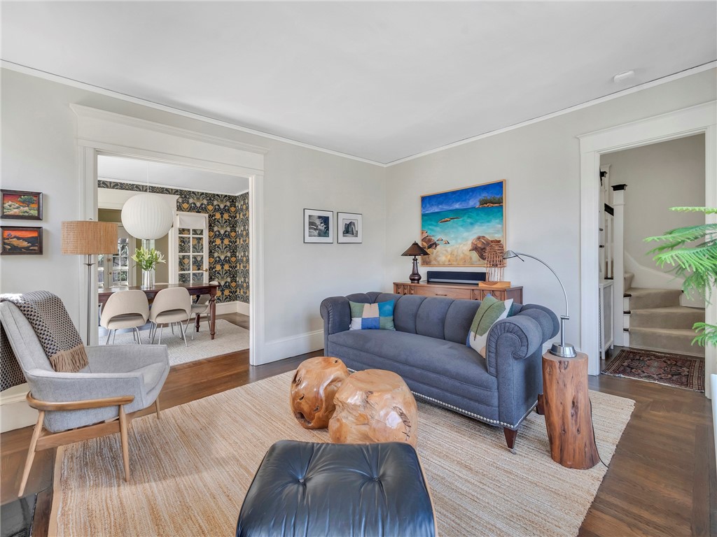 225 5th Street