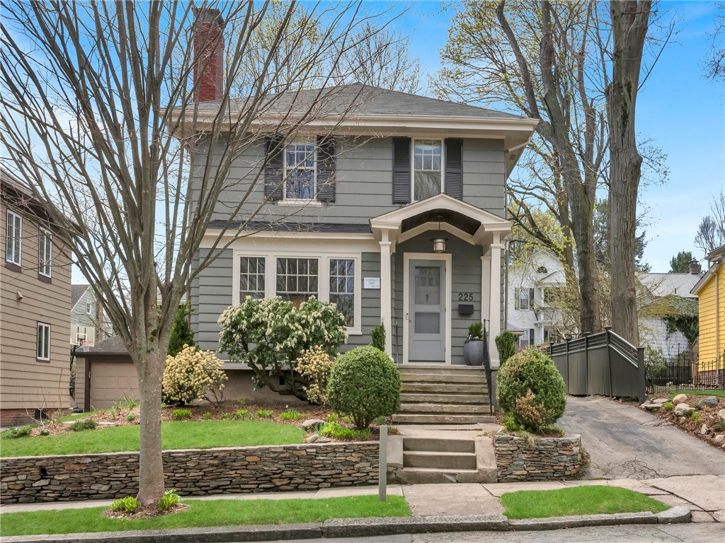 225 5th Street