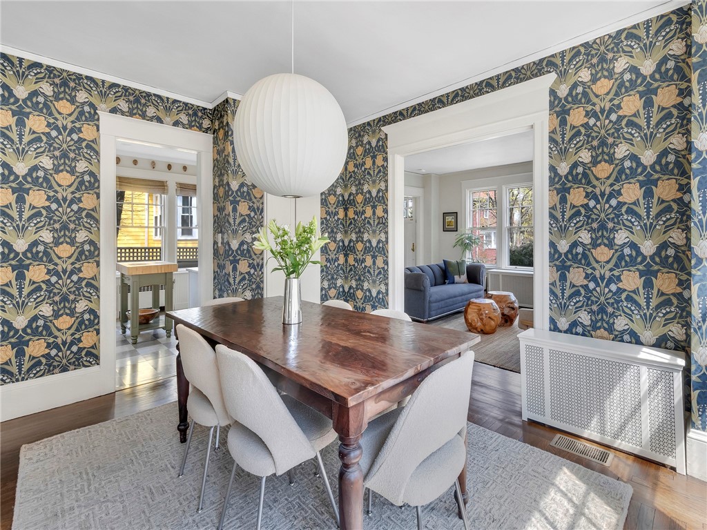 225 5th Street