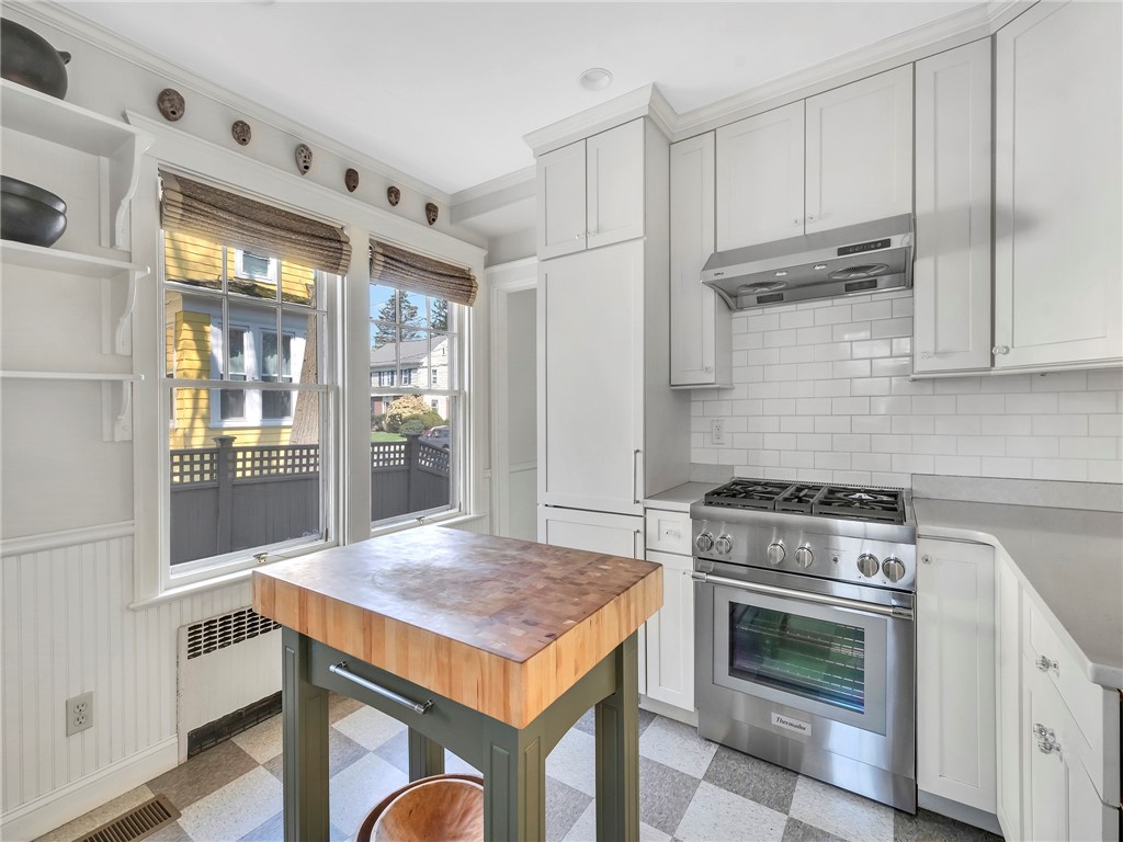 225 5th Street