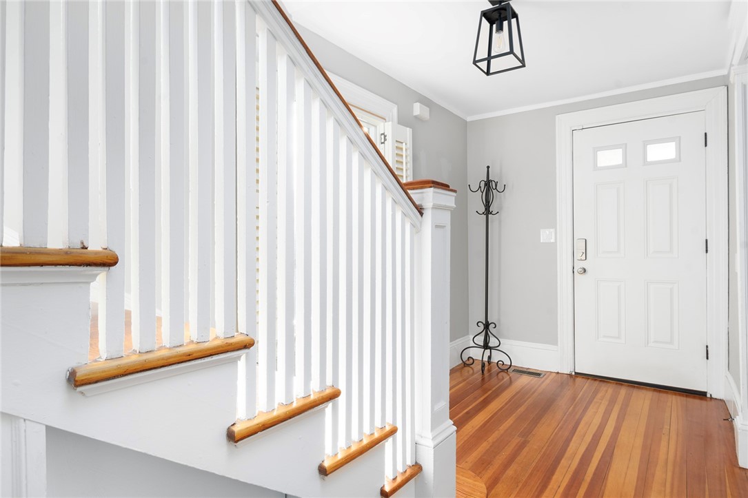 15 Cole Avenue