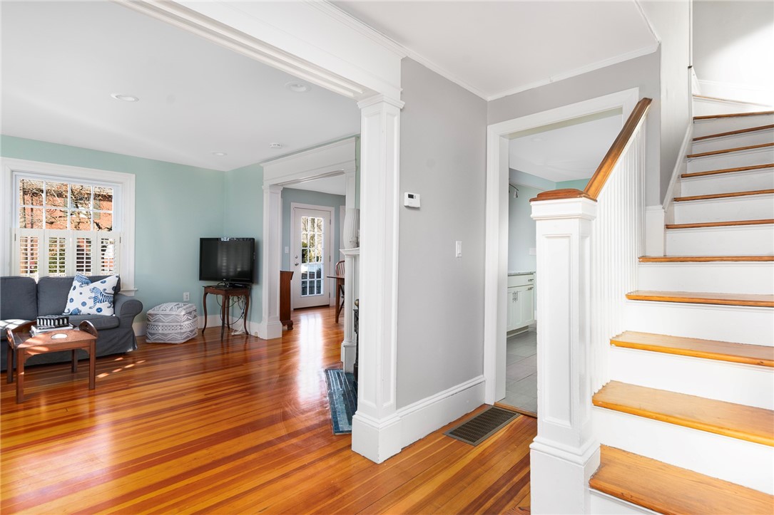 15 Cole Avenue