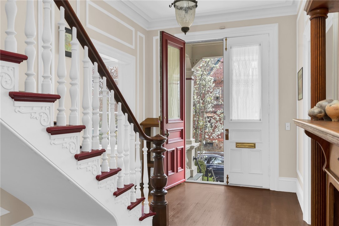 168 Bowen Street