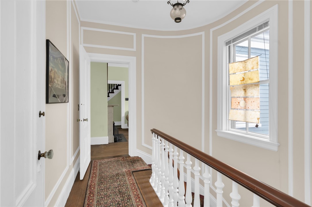 168 Bowen Street