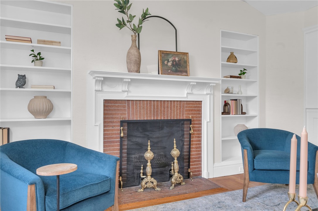 289 Wayland Avenue