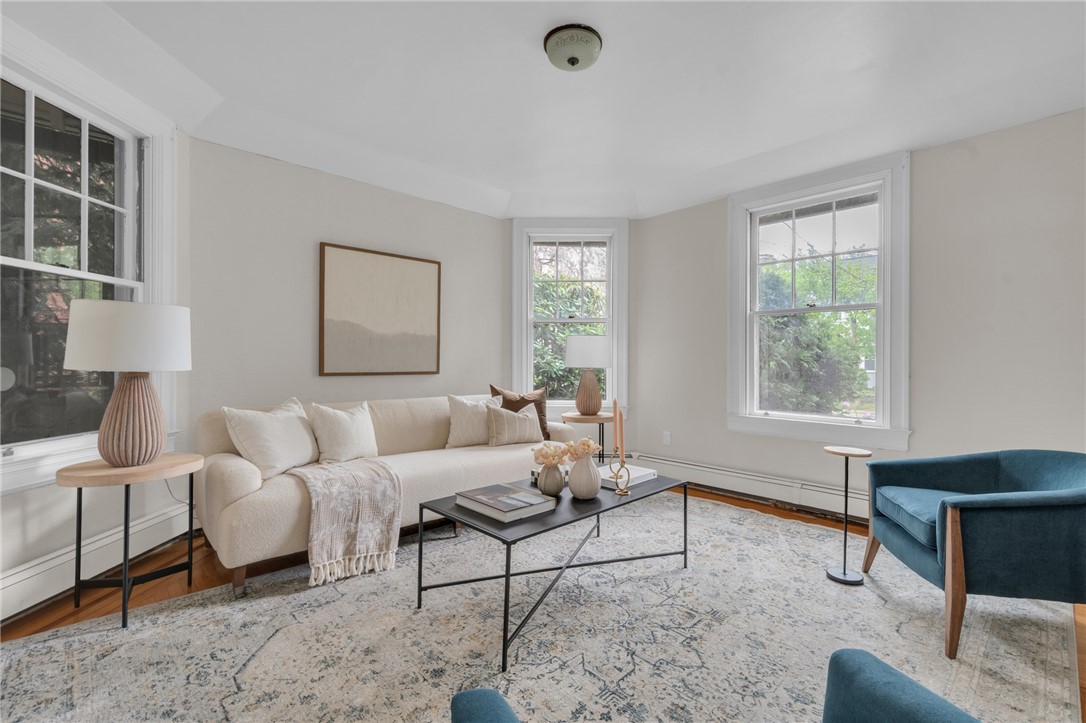 289 Wayland Avenue