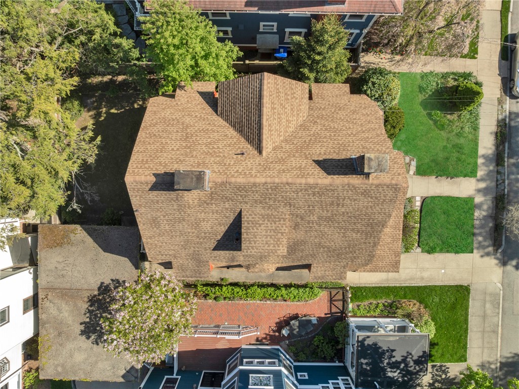 289 Wayland Avenue