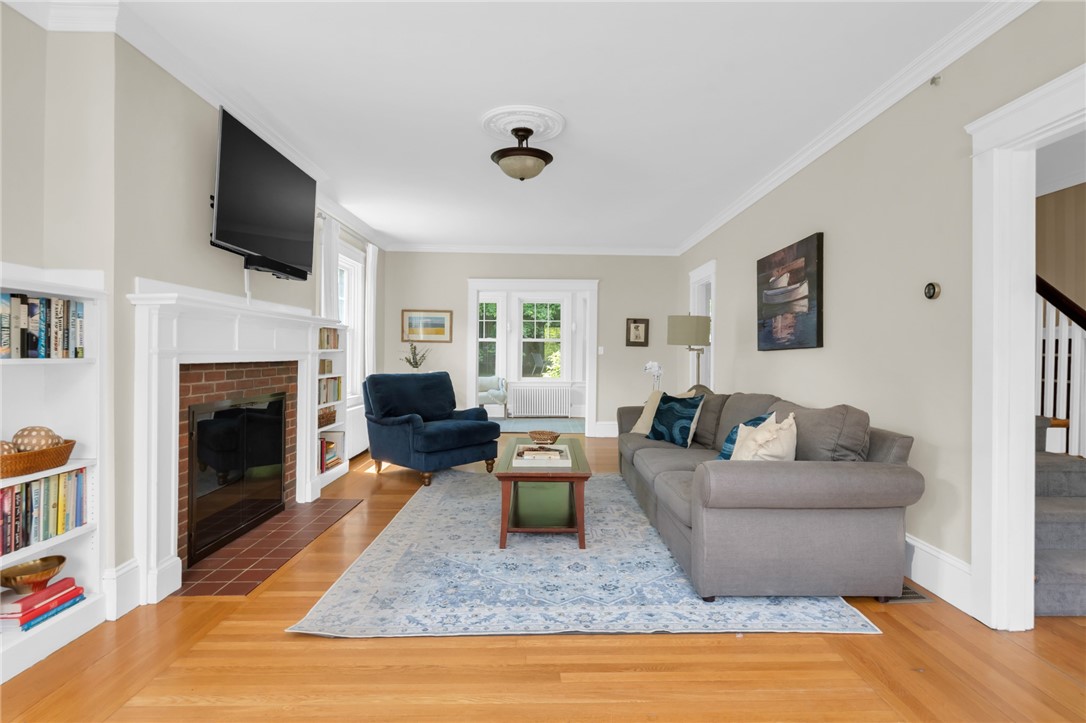 232 Taber Avenue