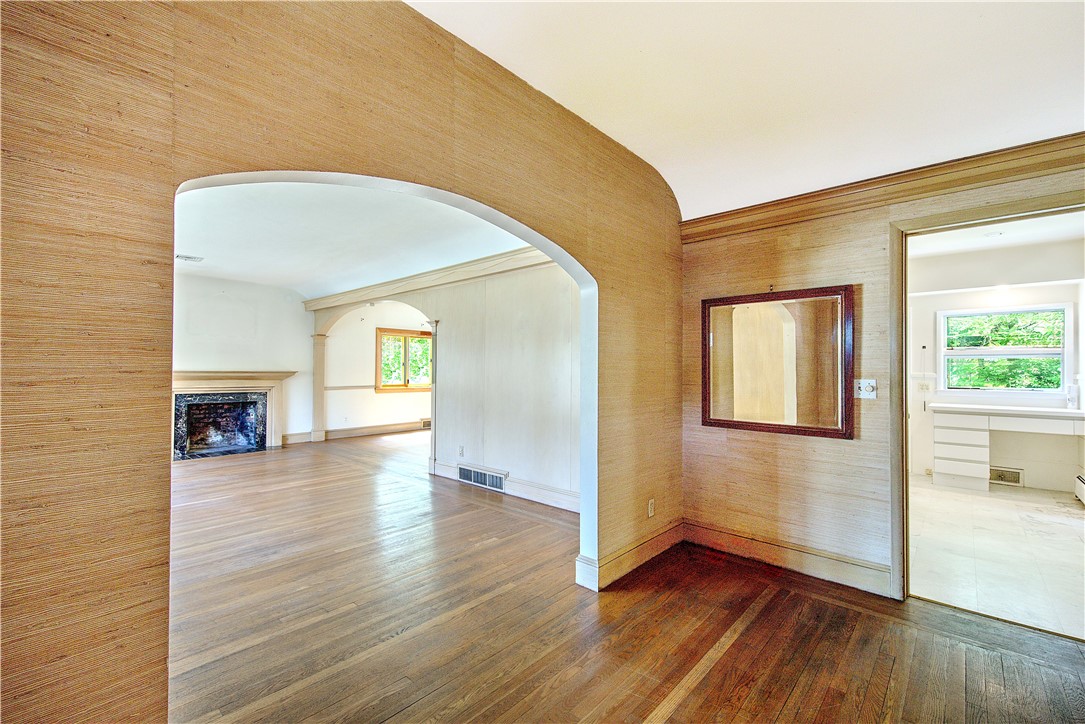 25 Brookway Road