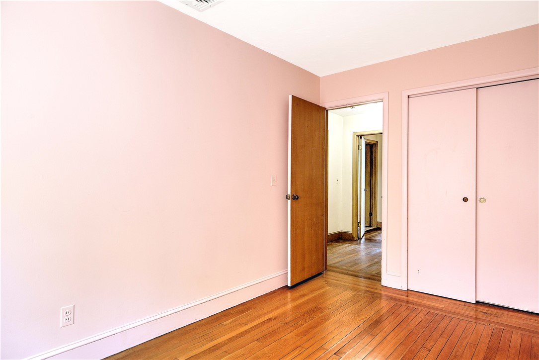 25 Brookway Road