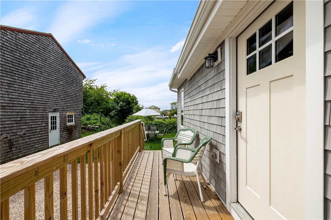39 Edwards Avenue