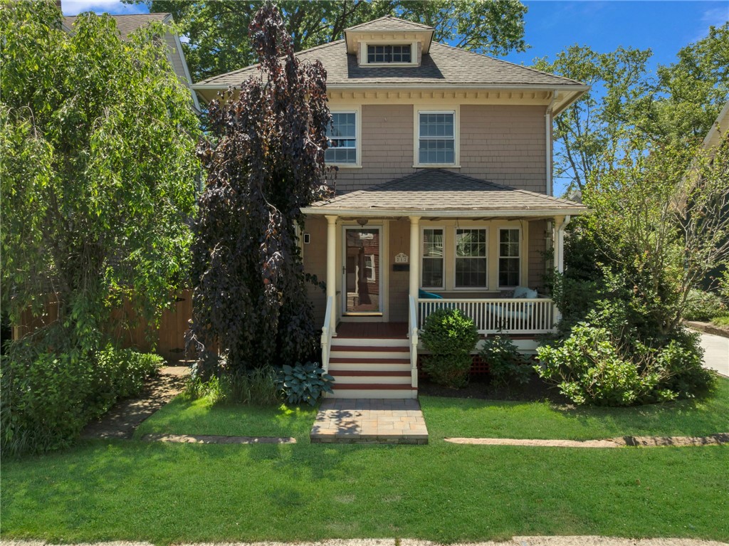 212 Lowden Street