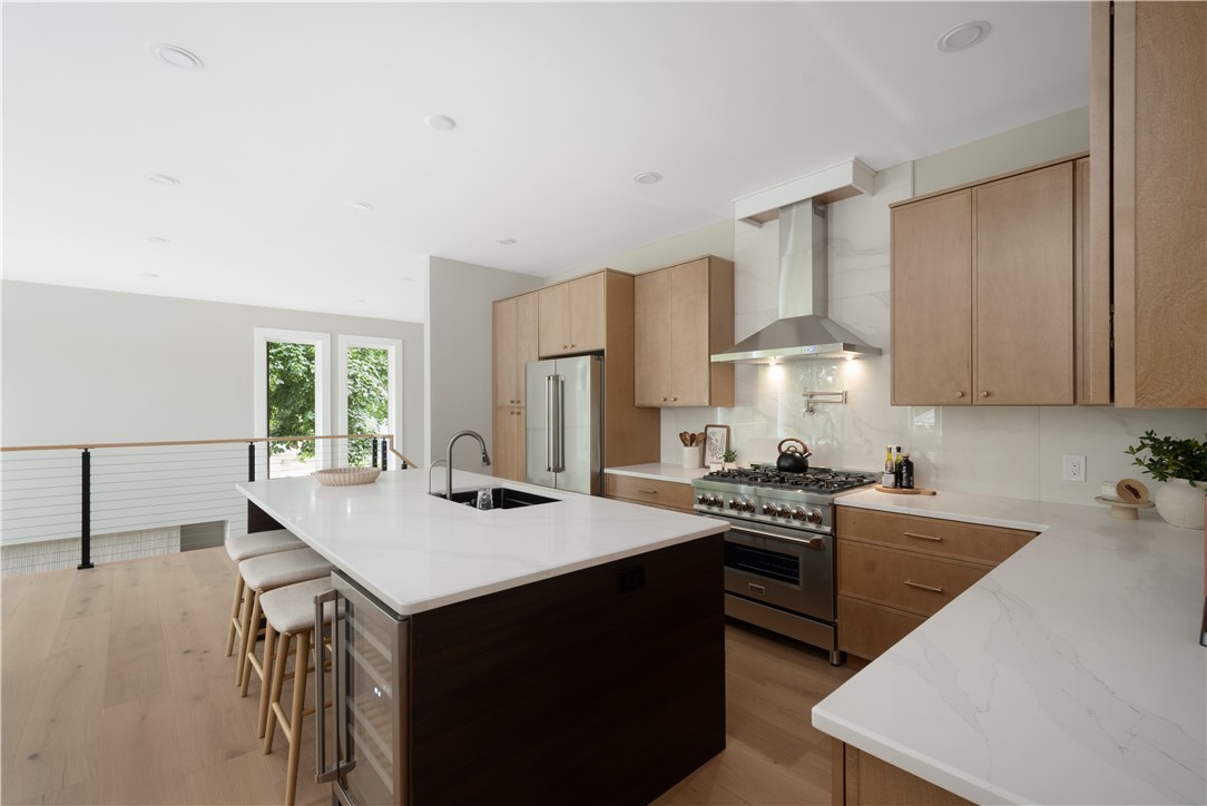 43 12th Street B