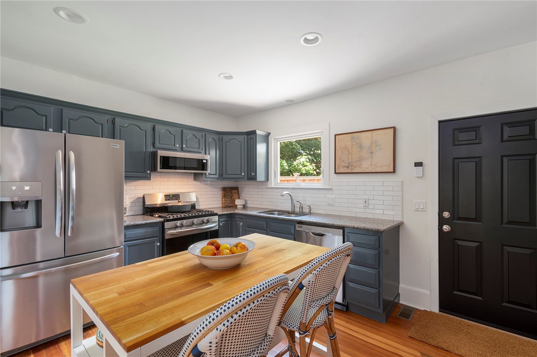 229 6th Street