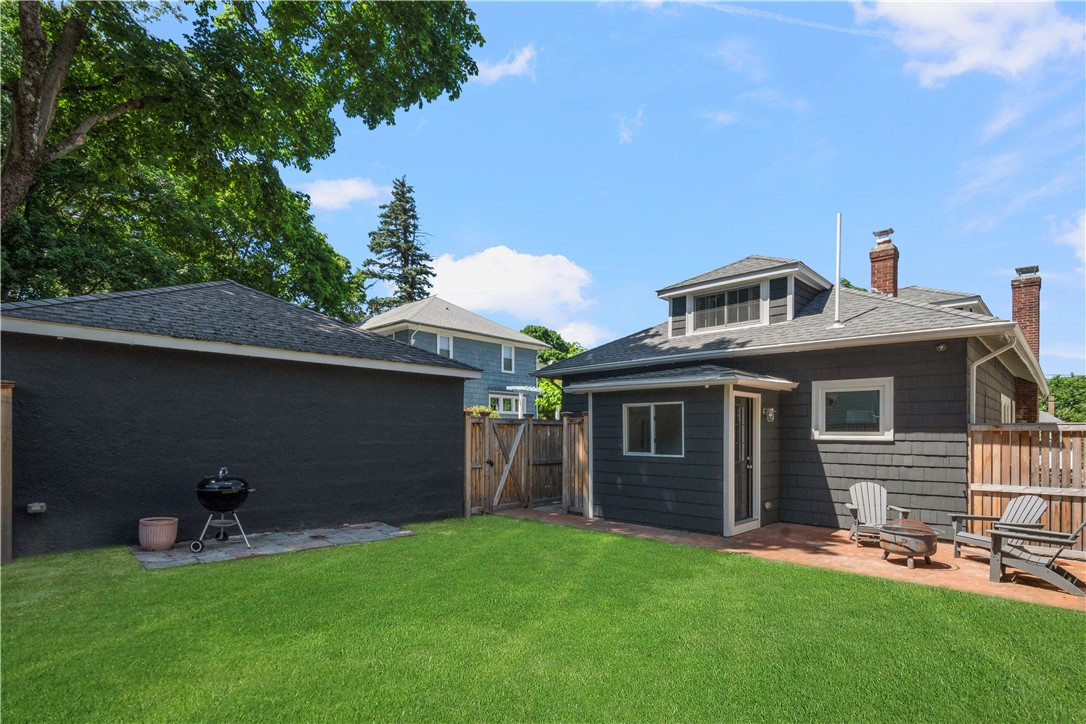 229 6th Street