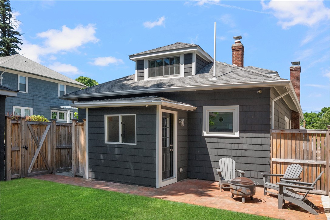 229 6th Street