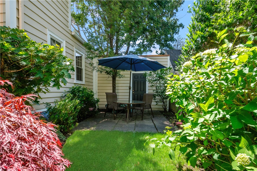 176 Cole Avenue