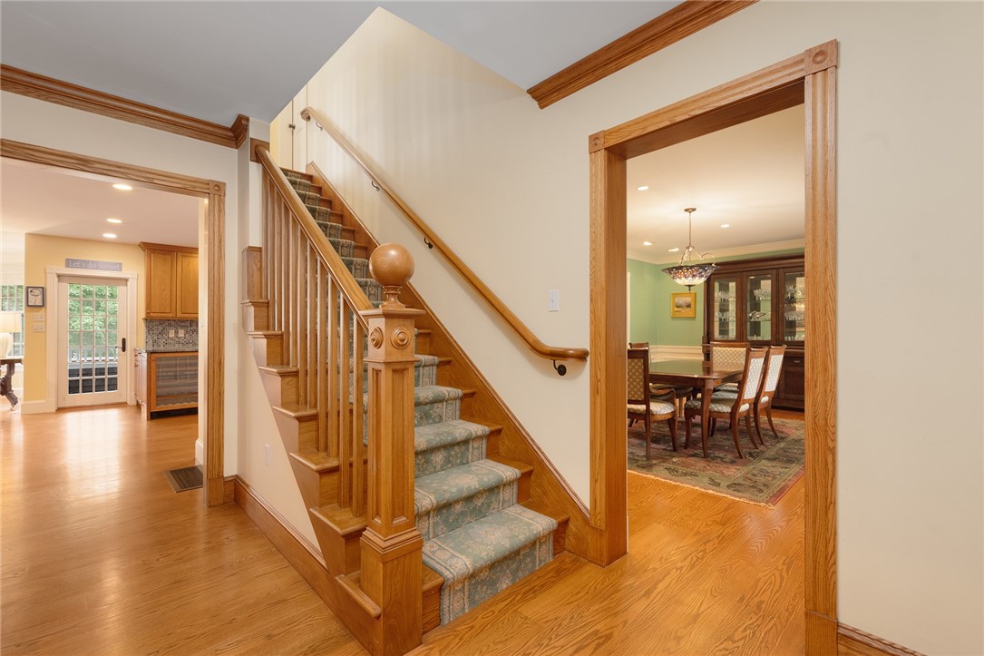 19 Ledge Road