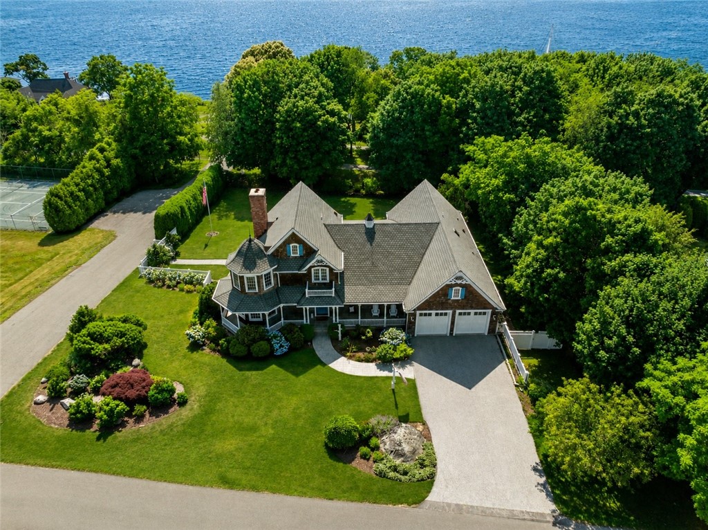 19 Ledge Road