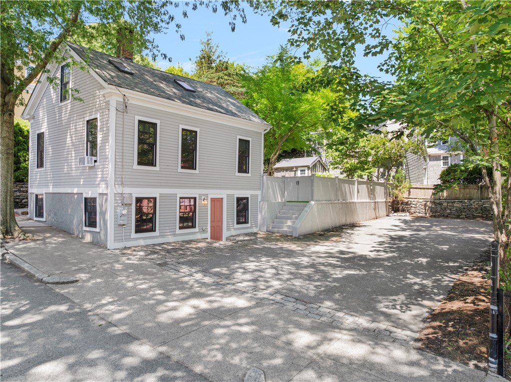 37 Arnold Street