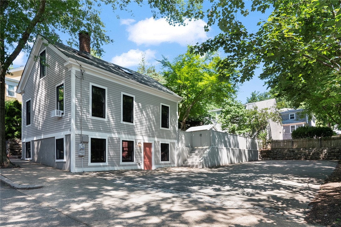 37 Arnold Street