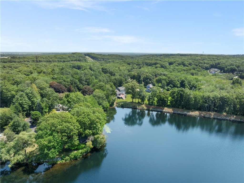 12 Woodlake Drive