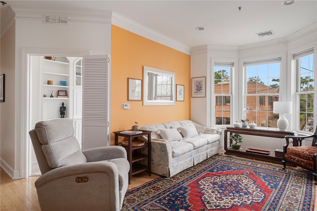 1 Wayland Avenue 201N