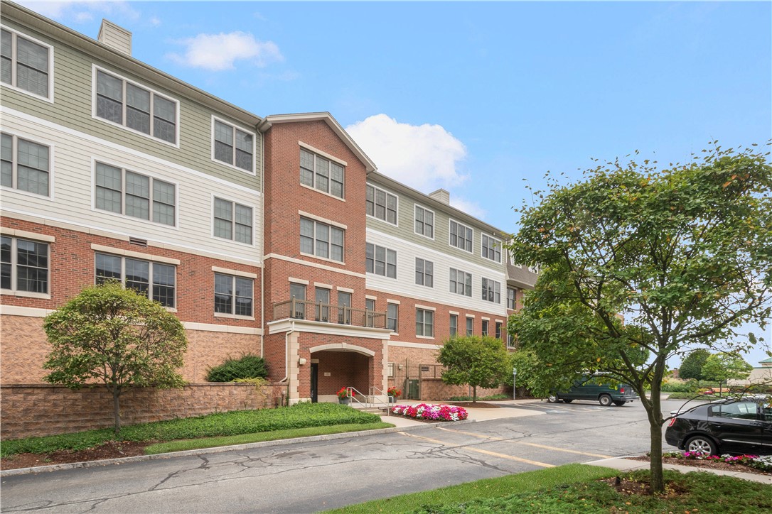 1 Wayland Avenue 201N