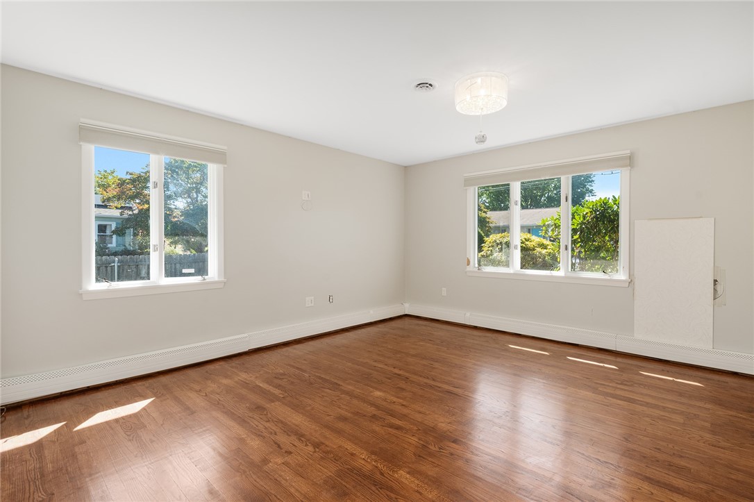 30 Wardlaw Court