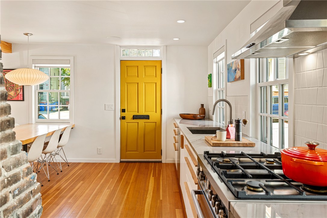 4 Traverse Street