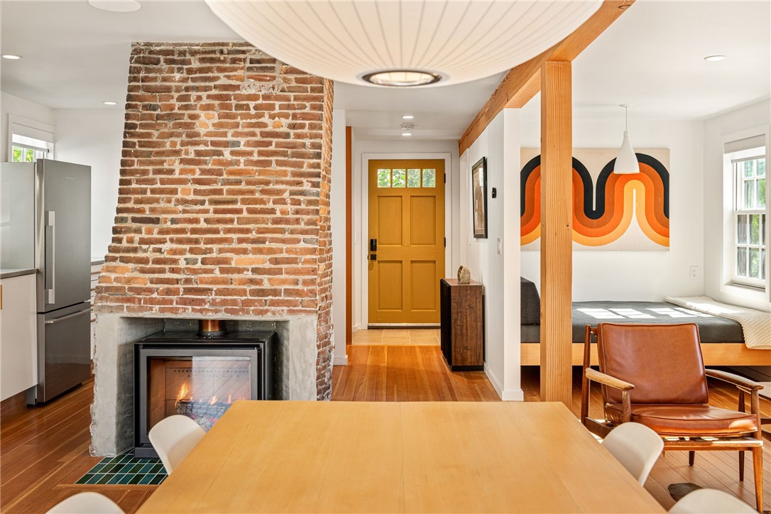 4 Traverse Street