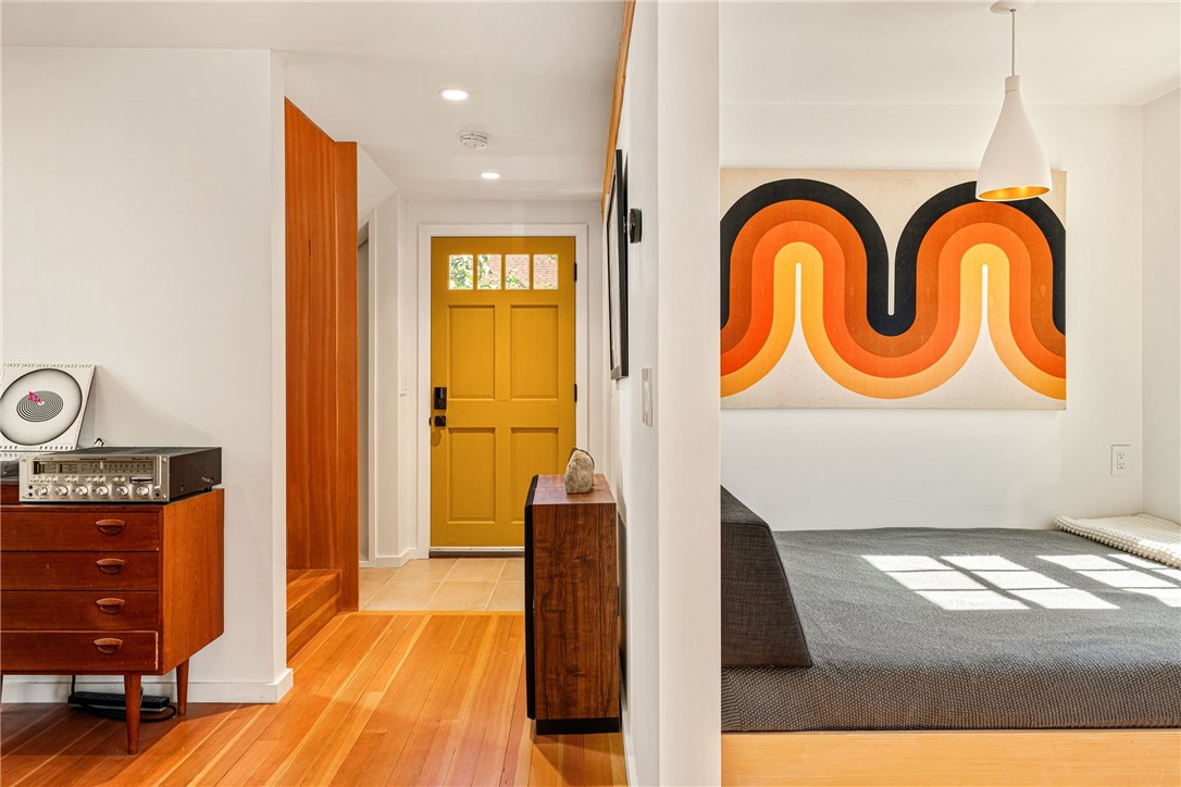4 Traverse Street