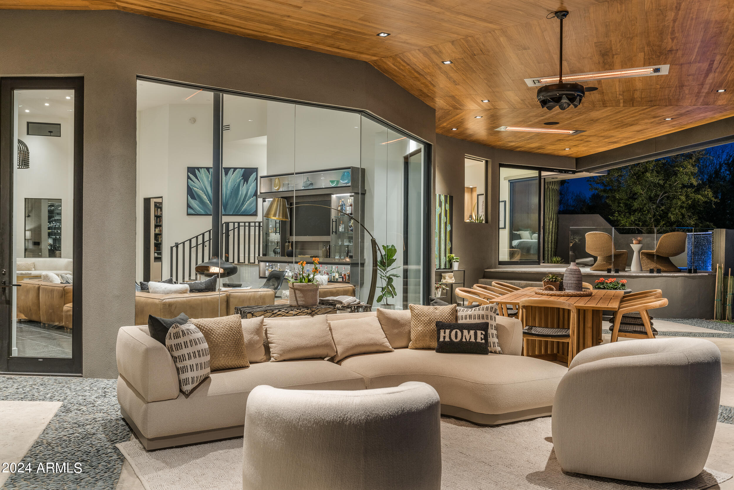 10040 E HAPPY VALLEY Road, 422