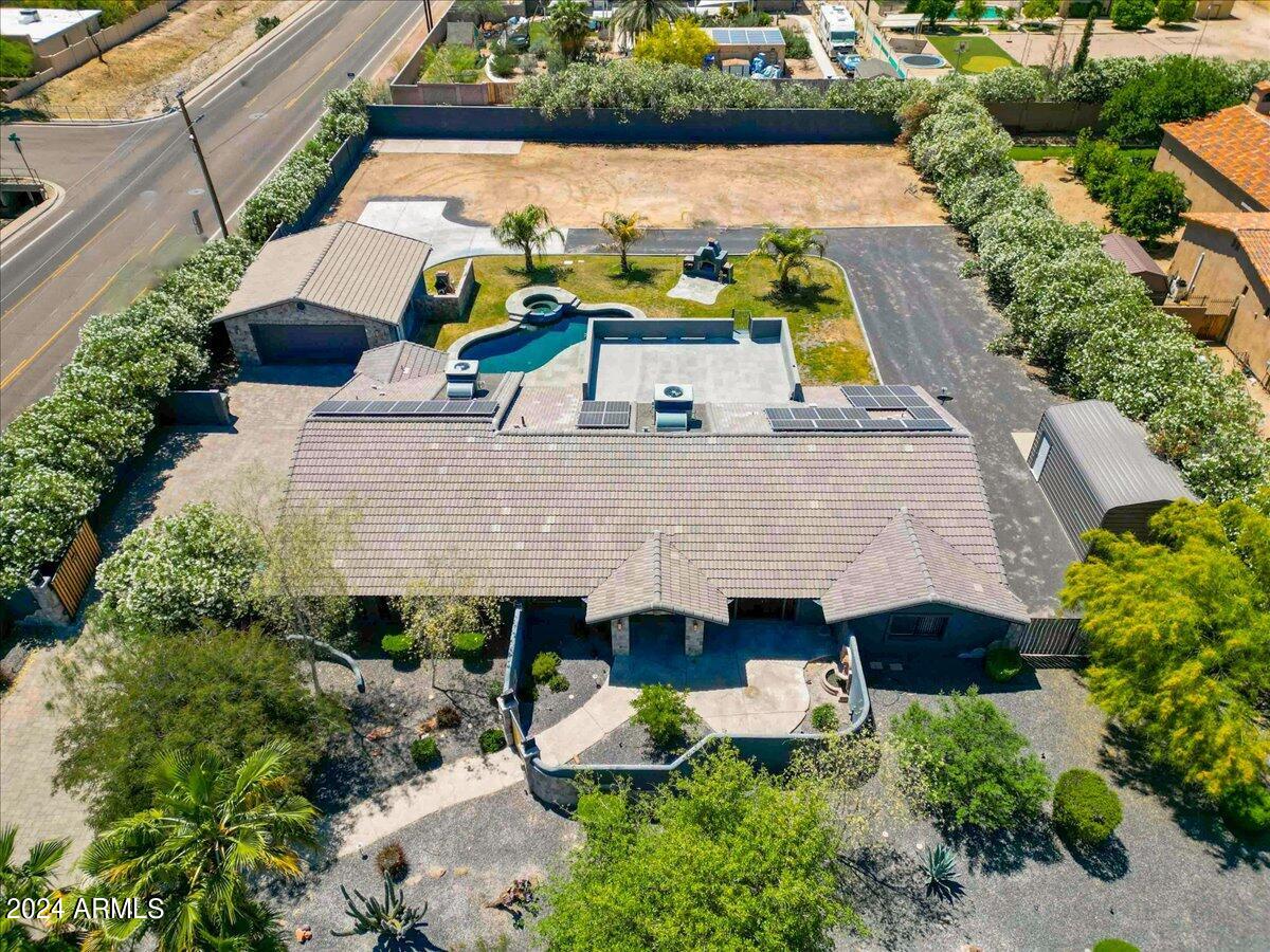 6345 E Via Estrella Avenue