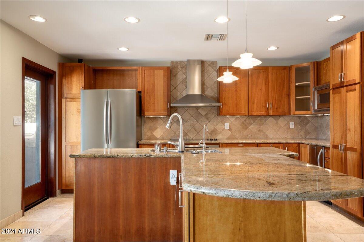 6345 E Via Estrella Avenue