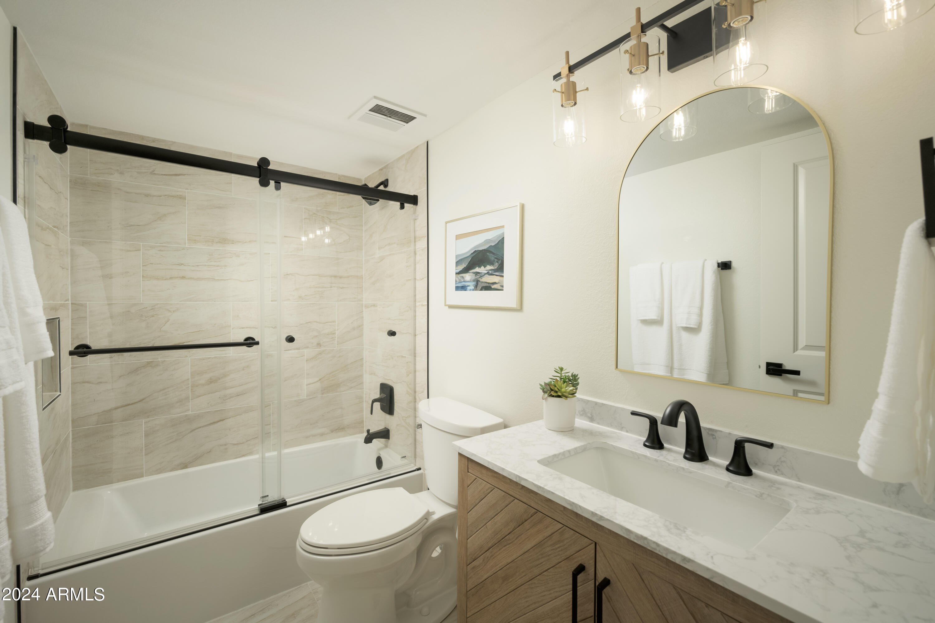 7920 E CAMELBACK Road, 202