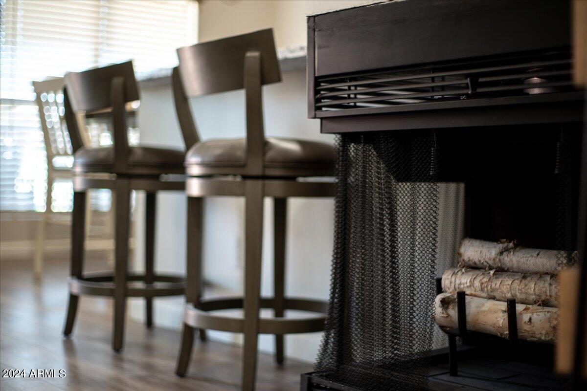 9711 E MOUNTAIN VIEW Road 2504