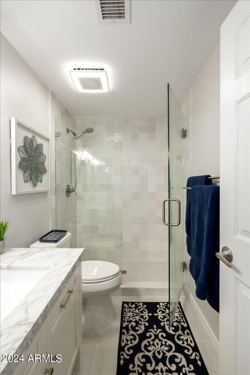 9711 E MOUNTAIN VIEW Road 2504