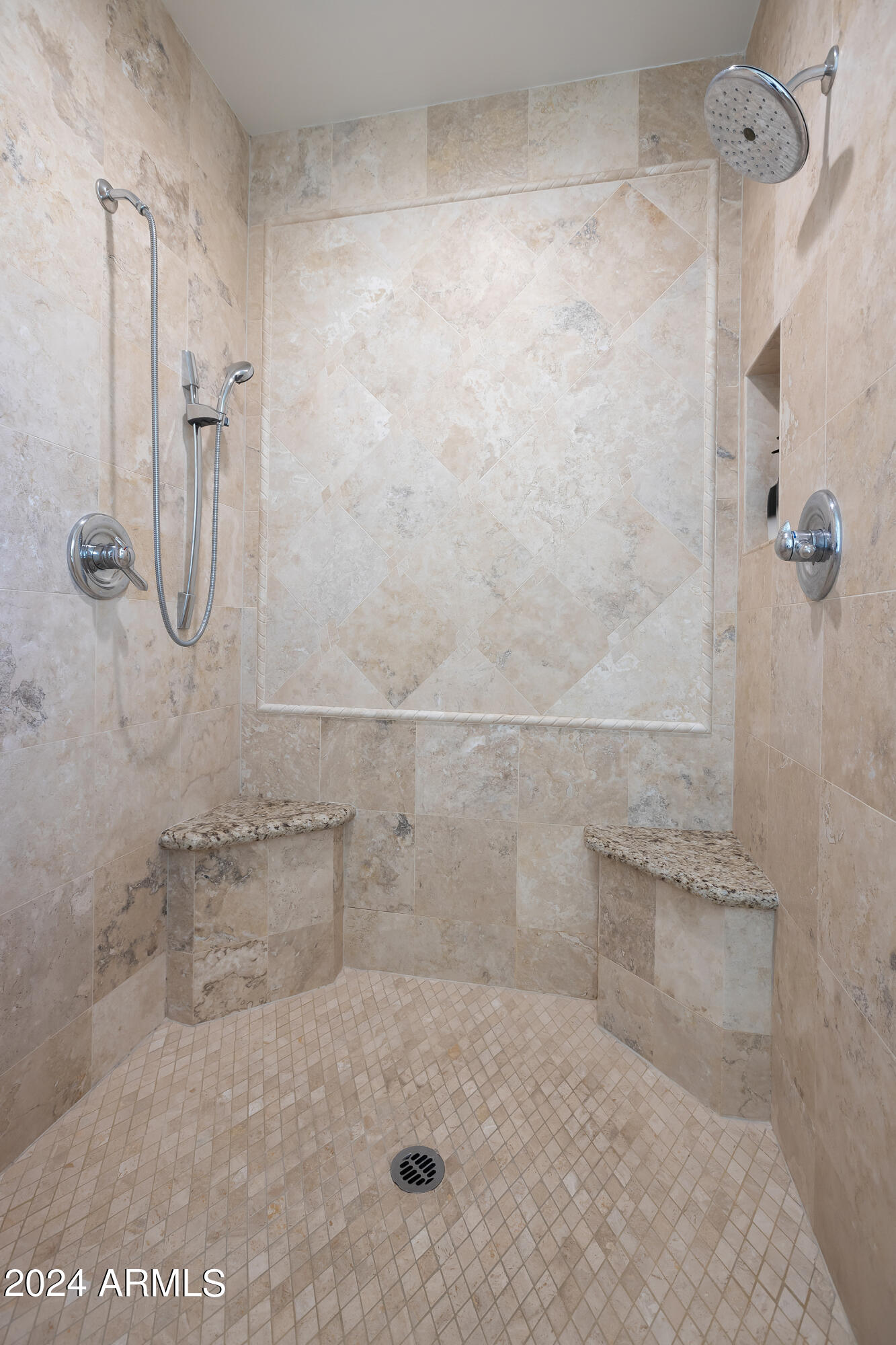 10040 E HAPPY VALLEY Road 417