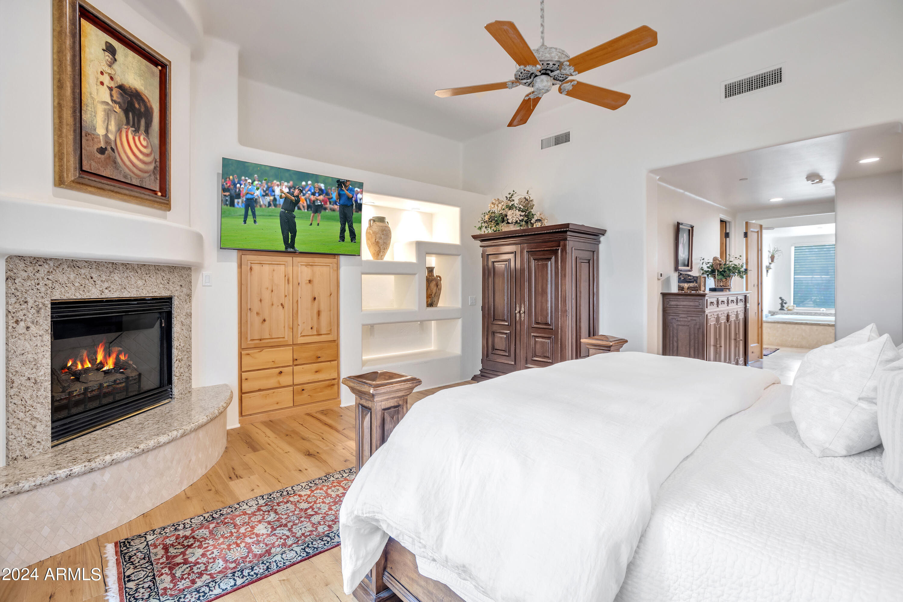 10040 E HAPPY VALLEY Road 417