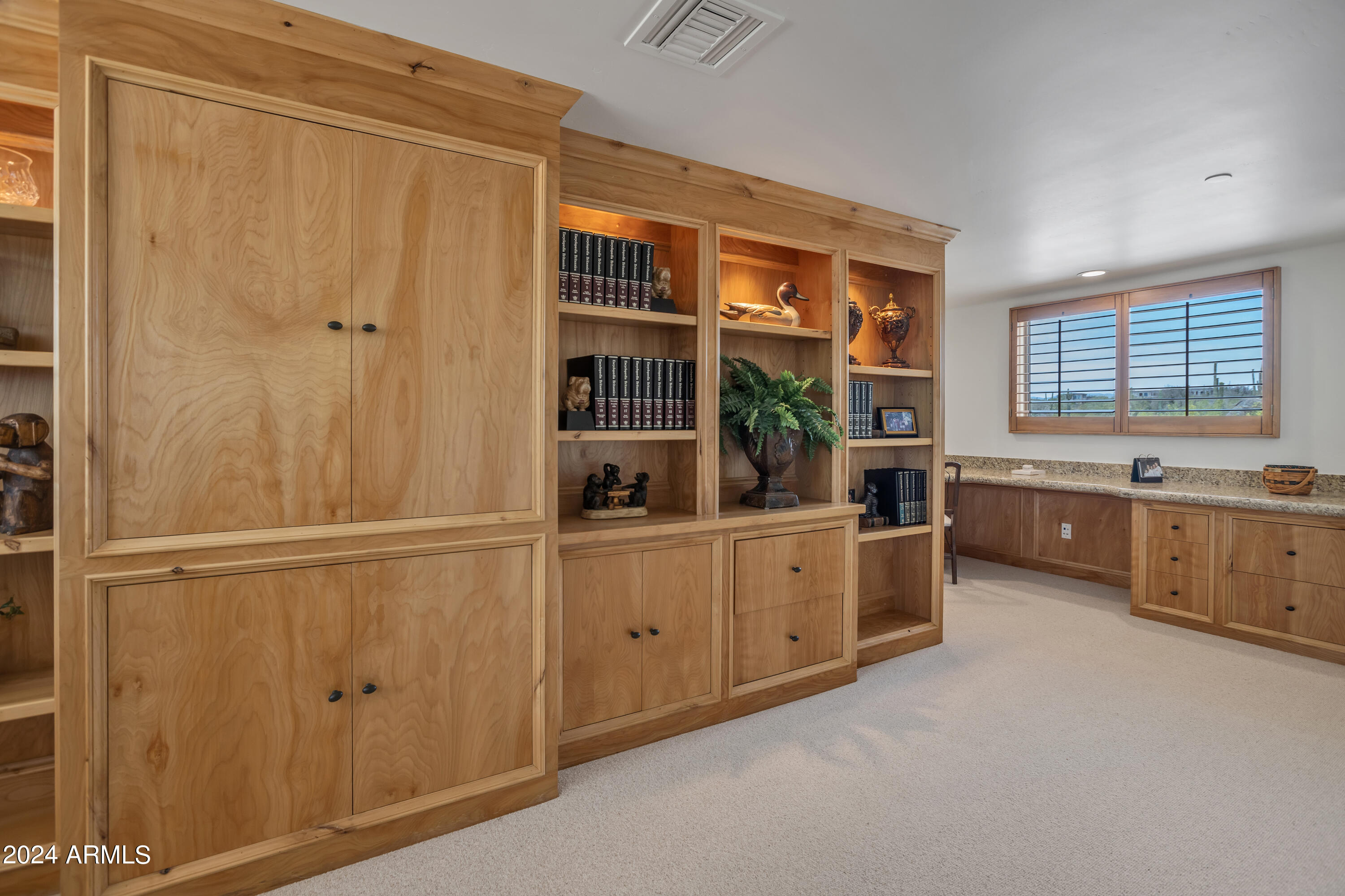 10040 E HAPPY VALLEY Road 417