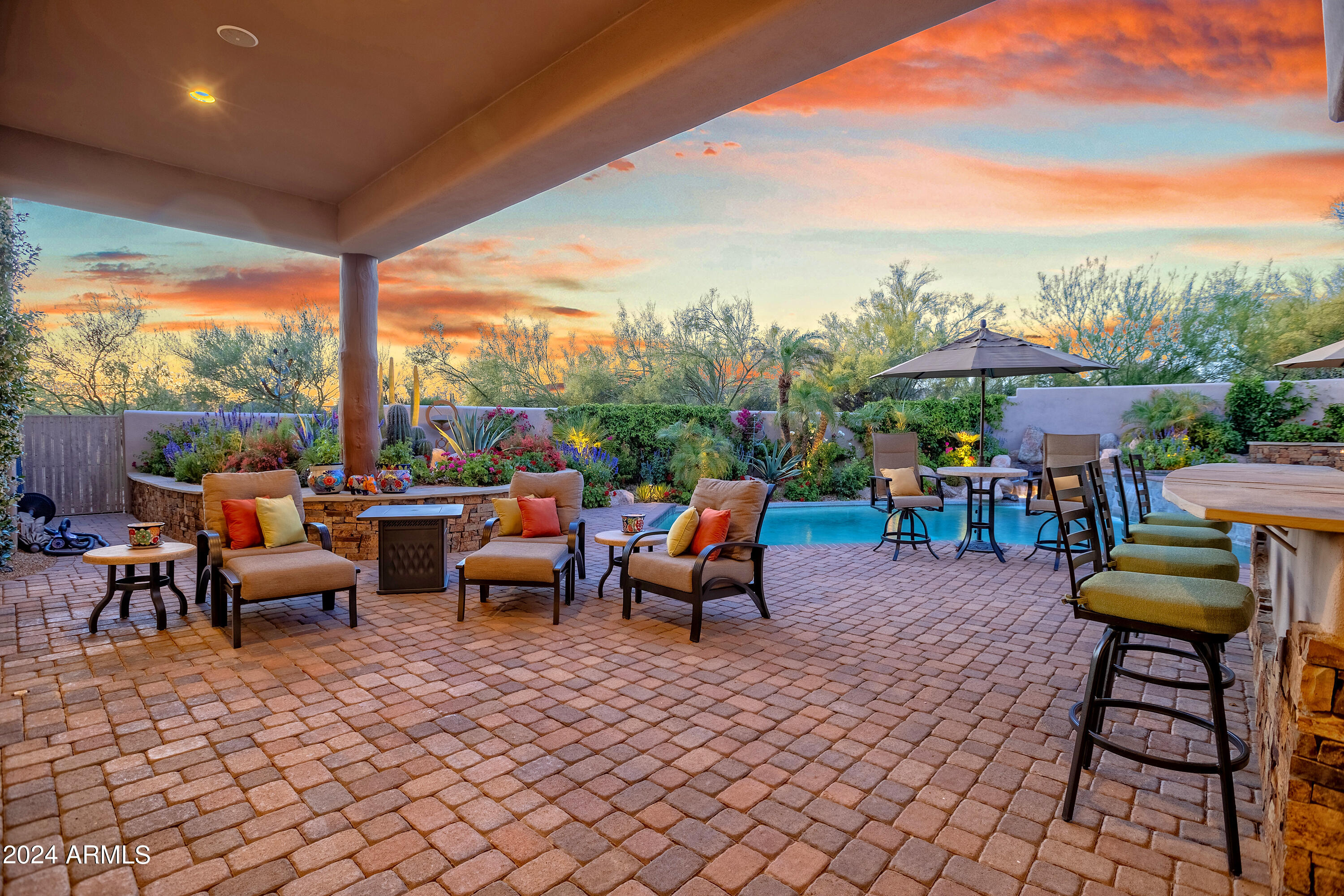 10040 E HAPPY VALLEY Road 417