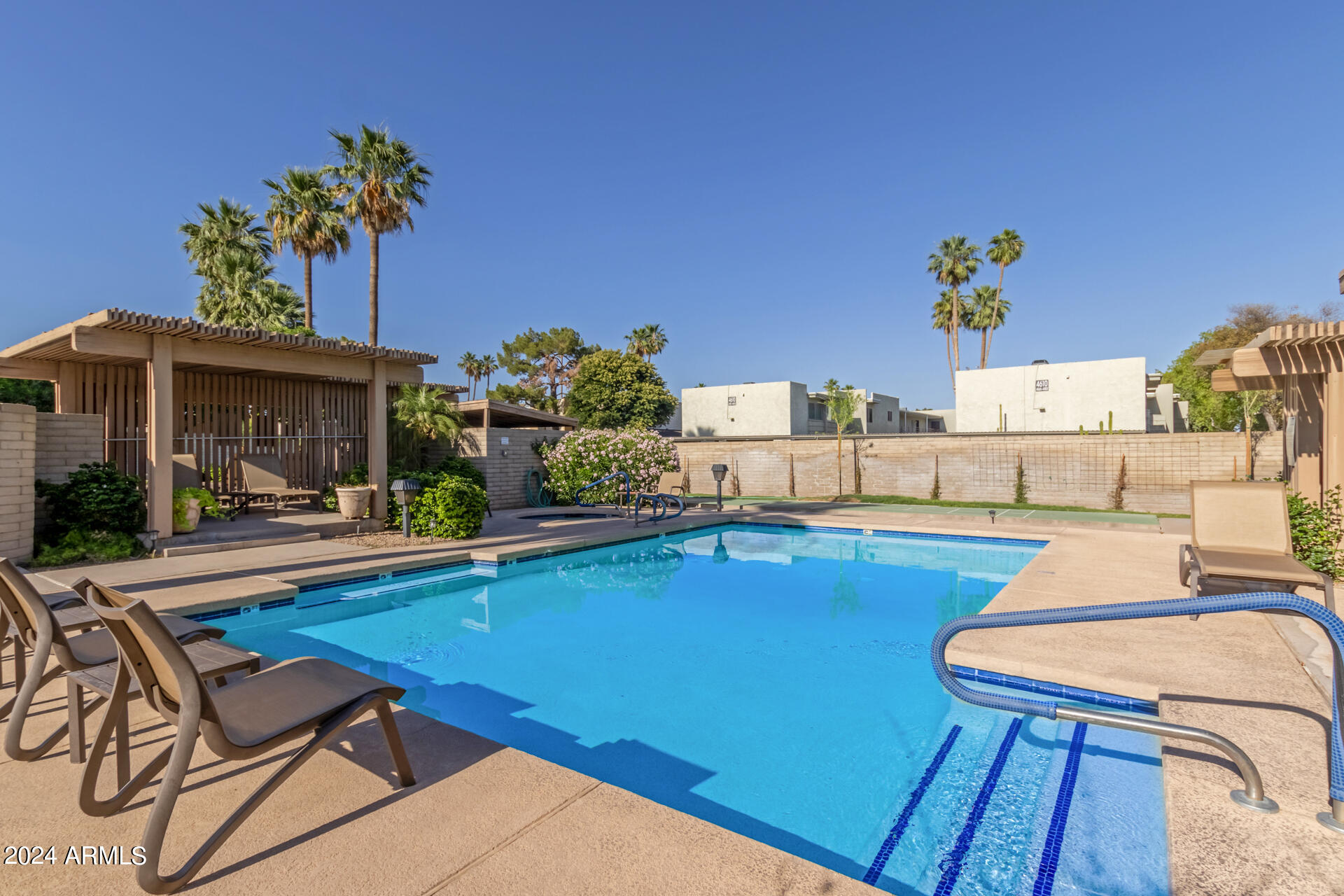 4525 N 66TH Street 70