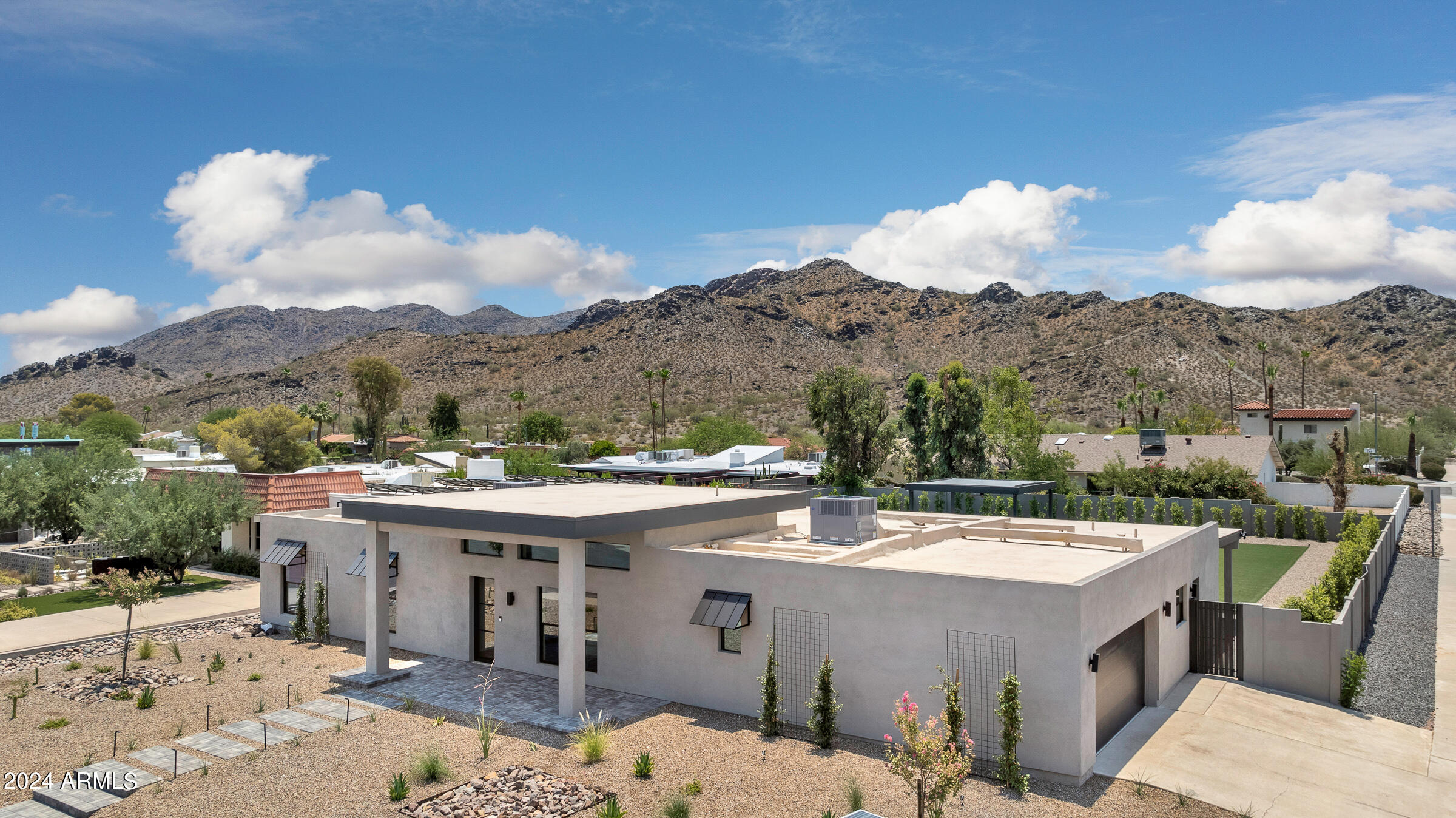 3201 E LAS ROCAS Drive
