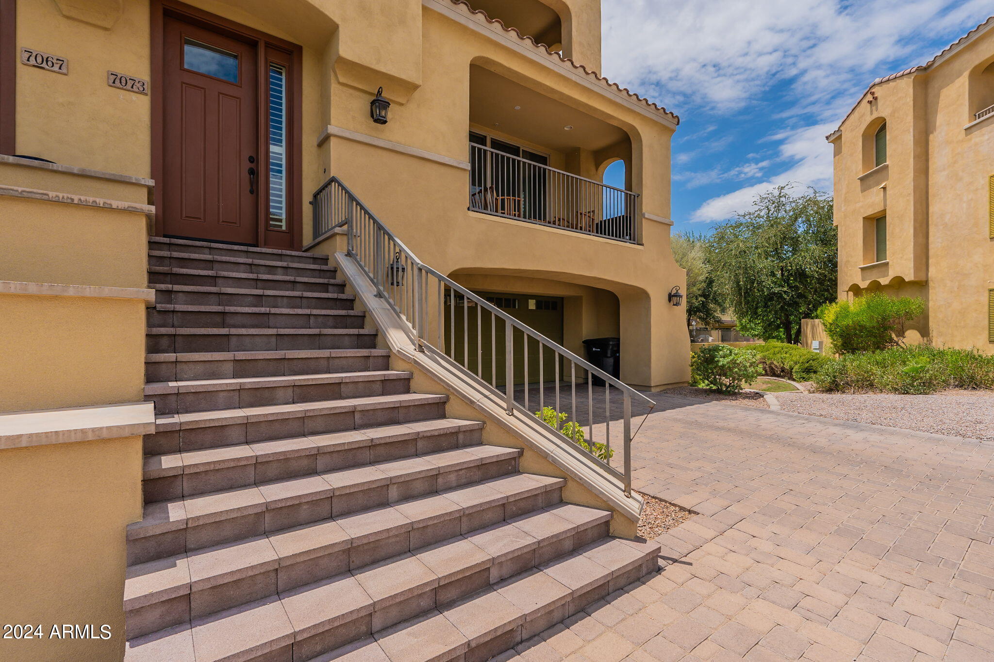 7073 W LINDA Lane